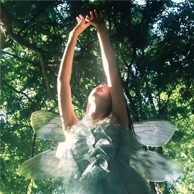 隔重门户隔重山